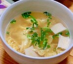 タマゴとコーンの中華スープ